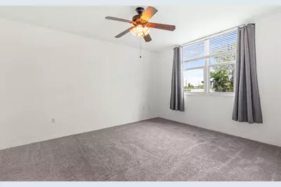 2421 NE 65th St, Unit #318, Fort Lauderdale, FL 33308 - Photo 7