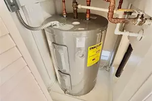 1000 NE 14th Ave, Hallandale Beach, FL 33009 - Photo 25