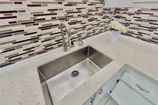 1000 NE 14th Ave, Hallandale Beach, FL 33009 - Photo 45