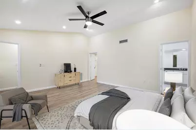 19986 NE 5th Ct, Unit #4D, Miami, FL 33179 - Photo 23