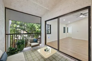 19986 NE 5th Ct, Miami, FL 33179 - Photo 33