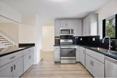 19986 NE 5th Ct, Unit #4D, Miami, FL 33179 - Photo 7