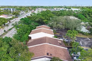 19986 NE 5th Ct, Miami, FL 33179 - Photo 39