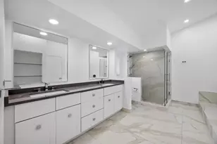 19986 NE 5th Ct, Miami, FL 33179 - Photo 27