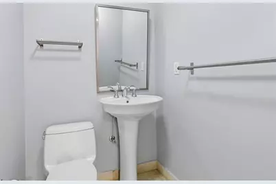 302 NE 8th Ave, Unit #0, Fort Lauderdale, FL 33301 - Photo 19