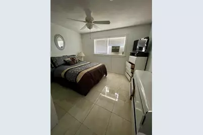 2325  Garfield St, Unit #12, Hollywood, FL 33020 - Photo 9