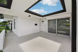 6764 Dogwood Dr, Miramar, FL 33023 - Photo 3