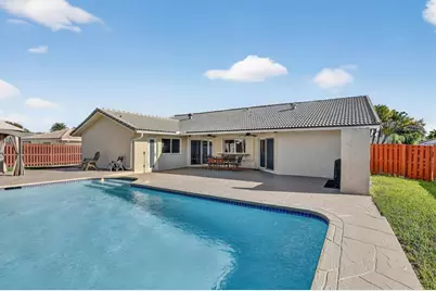 1111 NW 93rd Ter, Plantation, FL 33322 - Photo 21