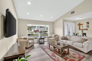 1111 NW 93rd Terrace, Plantation, FL 33322 - Photo 3