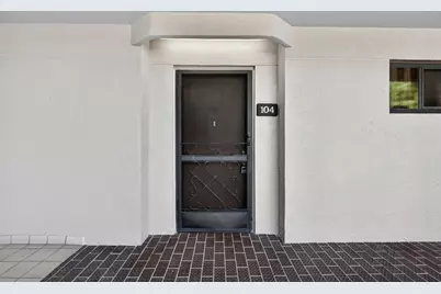 4770  Fountains Dr, Unit #104, Lake Worth, FL 33467 - Photo 9