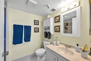 4570 NW 18th Ave, Deerfield Beach, FL 33064 - Photo 15