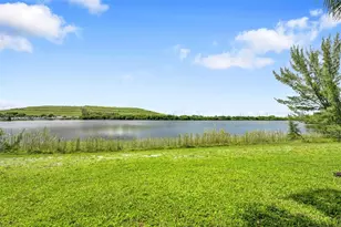 4570 NW 18th Ave, Deerfield Beach, FL 33064 - Photo 23