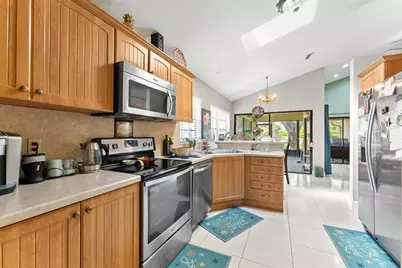 [Address not provided], Boynton Beach, FL 33472 - Photo 5