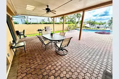 12900 N Bayshore Dr, North Miami, FL 33181 - Photo 15