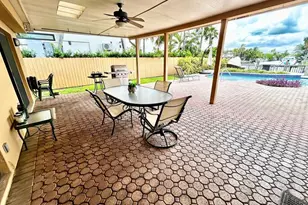 12900 N Bayshore Dr, North Miami, FL 33181 - Photo 15