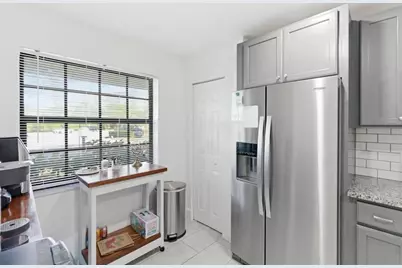 10900 W Sample Rd, Coral Springs, FL 33065 - Photo 15