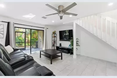 10900 W Sample Rd, Coral Springs, FL 33065 - Photo 7