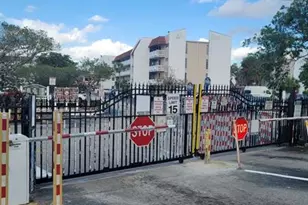 3774 Inverrary Blvd, Lauderhill, FL 33319 - Photo 25