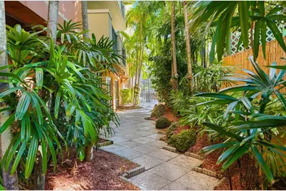 2951 S Bayshore Dr, Unit #315, Miami, FL 33133 - Photo 35