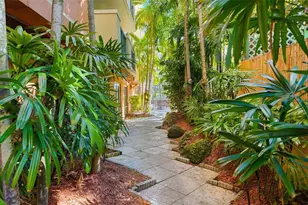 2951 S Bayshore Dr, Miami, FL 33133 - Photo 35