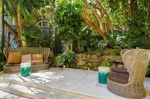 2951 S Bayshore Dr, Miami, FL 33133 - Photo 37