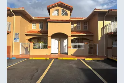 6951 W 29th Ave, Unit #206, Hialeah, FL 33018 - Photo 1