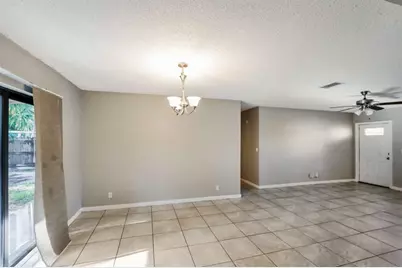 310 SW 76th Ter, North Lauderdale, FL 33068 - Photo 5