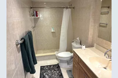 630  Tennis Club Dr, Unit #202, Fort Lauderdale, FL 33311 - Photo 9