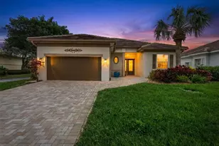 11 Winghaven Ln, Fort Pierce, FL 34949 - Photo 3