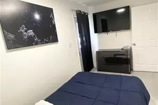 4174 SW 51st St, Fort Lauderdale, FL 33314 - Photo 13