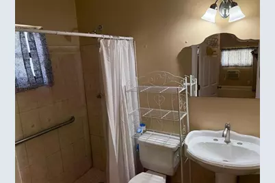 4200 SW 26th St, West Park, FL 33023 - Photo 15