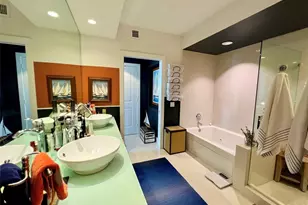 315 NE 3rd Ave Unit, Fort Lauderdale, FL 33301 - Photo 31