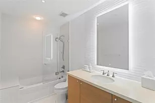 5959 Collins Ave, Miami Beach, FL 33140 - Photo 35