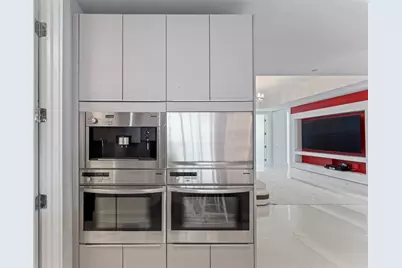 5959  Collins Ave, Unit #1203, Miami Beach, FL 33140 - Photo 17