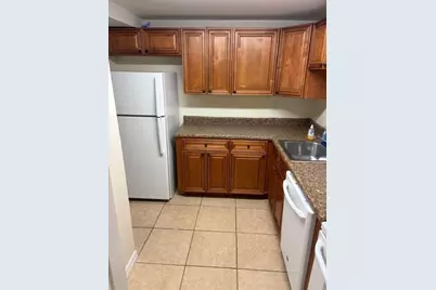 411  Executive Center Dr, Unit #106, West Palm Beach, FL 33401 - Photo 3