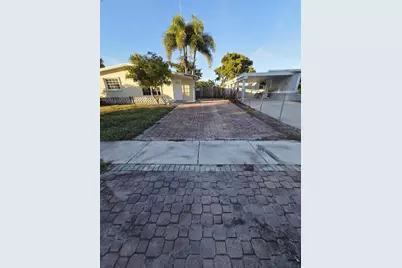 5751 SW 37th St, Davie, FL 33314 - Photo 11