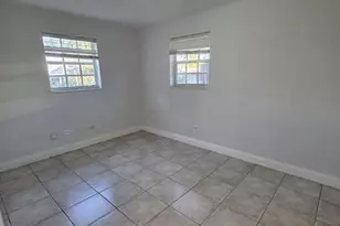 5751 SW 37th St, Davie, FL 33314 - Photo 5