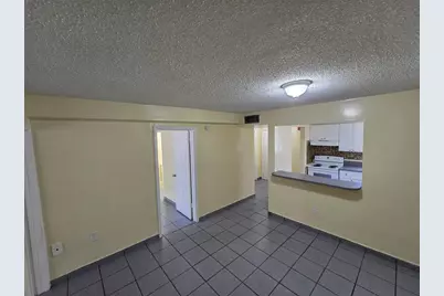 13695 NE  3rd Ct, Unit #P16, North Miami, FL 33161 - Photo 5