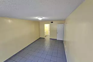 13695 NE 3rd Ct, North Miami, FL 33161 - Photo 7