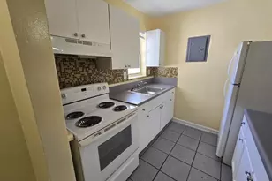 13695 NE 3rd Ct, North Miami, FL 33161 - Photo 1