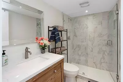 1640 W Golfview Dr, Pembroke Pines, FL 33026 - Photo 23