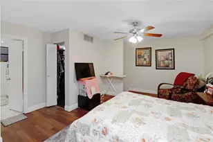 1640 W Golfview Dr, Pembroke Pines, FL 33026 - Photo 27