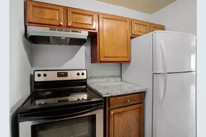 2424 NW 39th Way, Unit #202, Lauderdale Lakes, FL 33311 - Photo 5