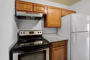 2424 NW 39th Wy, Lauderdale Lakes, FL 33311 - Photo 5