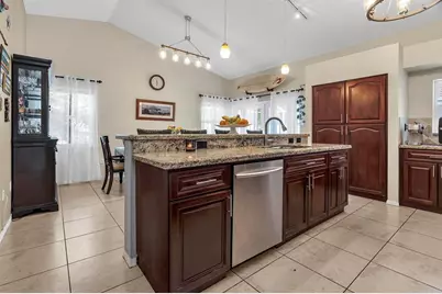 12533 NW 10th Pl, Sunrise, FL 33323 - Photo 13