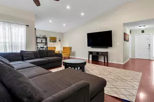 12533 NW 10th Pl, Sunrise, FL 33323 - Photo 9