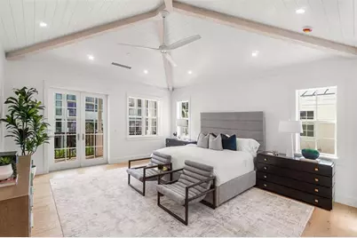 136 SE 1 Ave, Delray Beach, FL 33444 - Photo 3