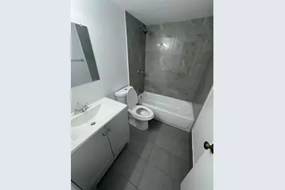 203  Lake Pointe Dr, Unit #108, Oakland Park, FL 33309 - Photo 9