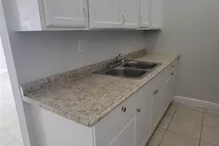 4530 NW 185th St, Miami Gardens, FL 33055 - Photo 3