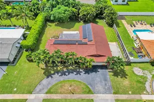 5760 SW 7th St, Plantation, FL 33317 - Photo 5